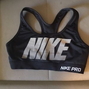 Nike pro dry fit sports bra/small